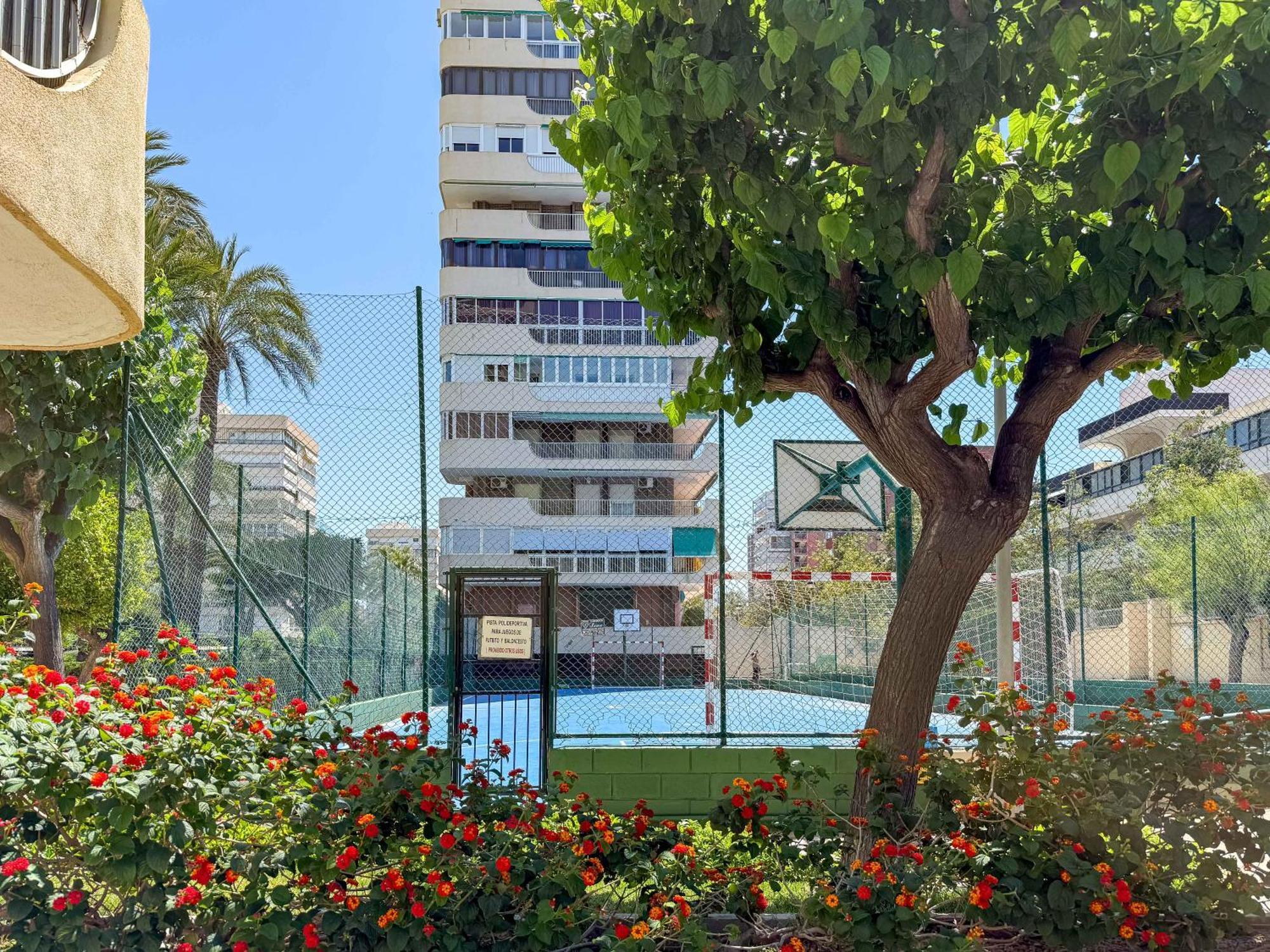 Encantador Y Coqueto Loft A 8 Min. De La Playa. Alicante Exterior photo